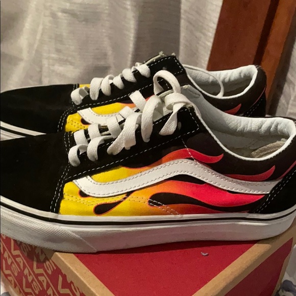 Fire vans - Picture 4 of 5